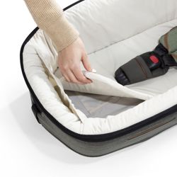 Joie i-Snug i-Size