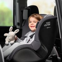 Автокресло Britax Roemer DUALFIX  3 i-Size (Бритакс Рёмер Дуалфикс 3 Ай-сайз)
